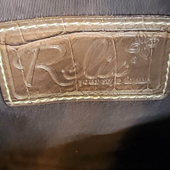 #561-Relic- Colorful Patchwork Crossbody Bag In Reds and Browns - Picture 9 of 12